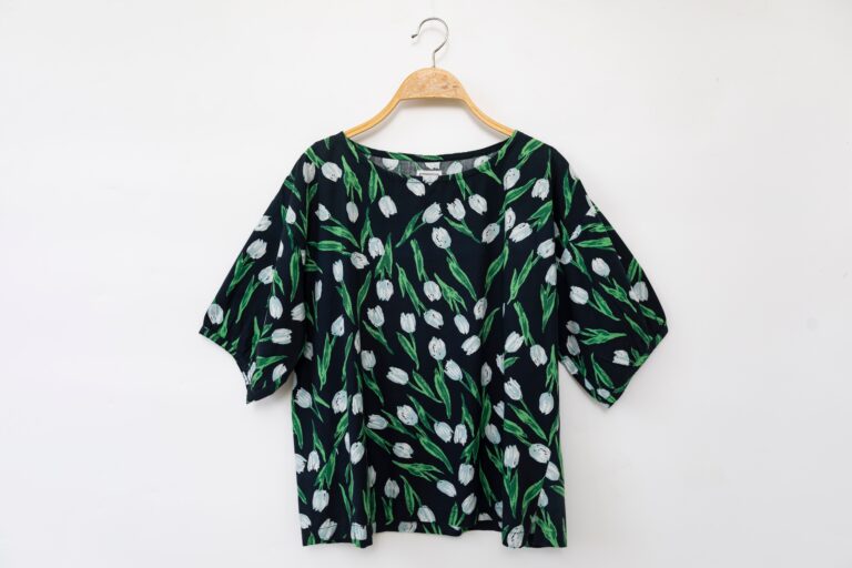 Woman,Blouse,With,Summer,Blouse,Cotton,On,White,Background.